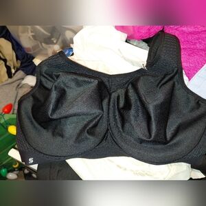 Glamorise Black Women's Intimate Bra